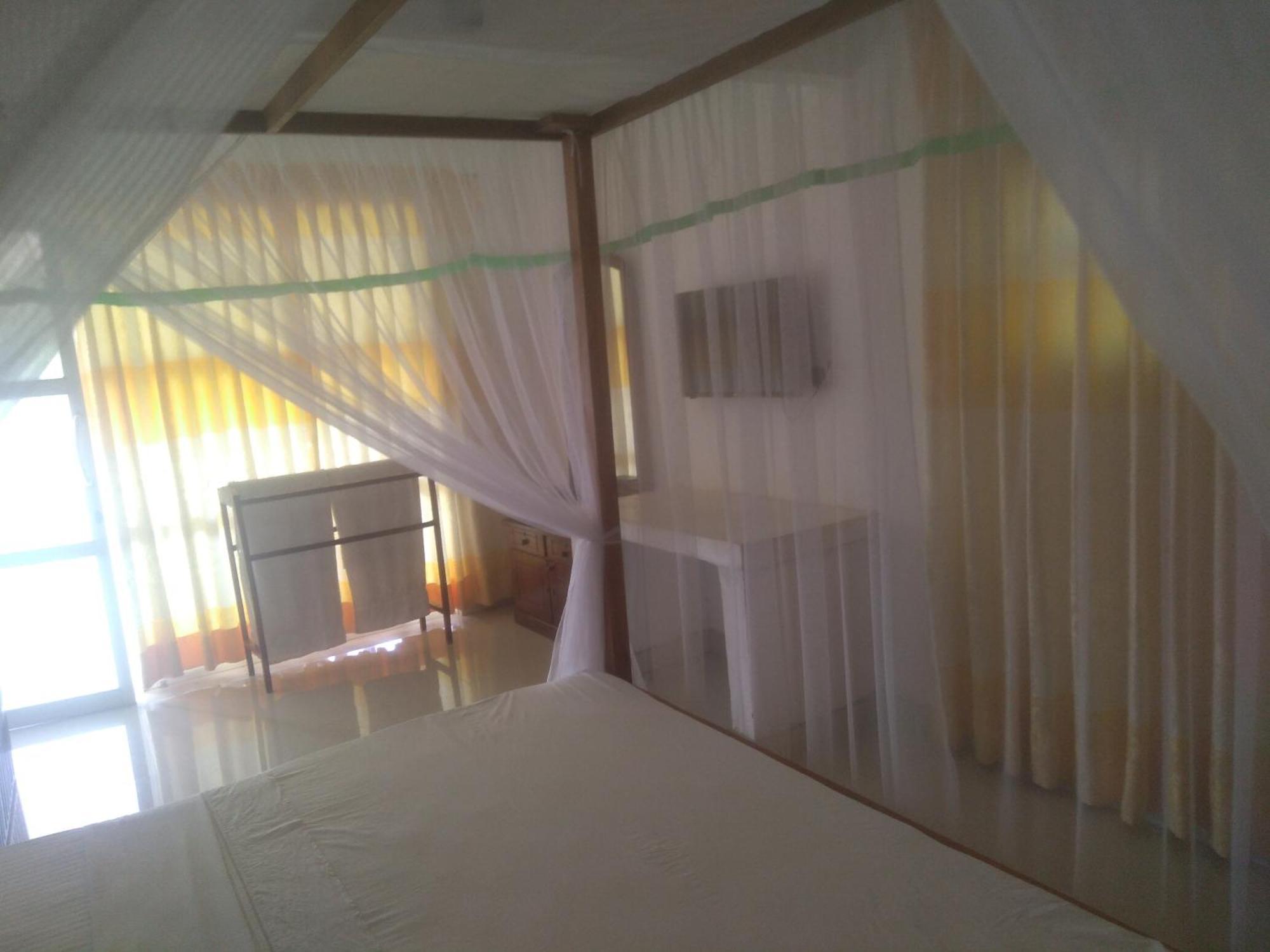 Sinharaja Hostel 114 Deniyaya Phòng bức ảnh